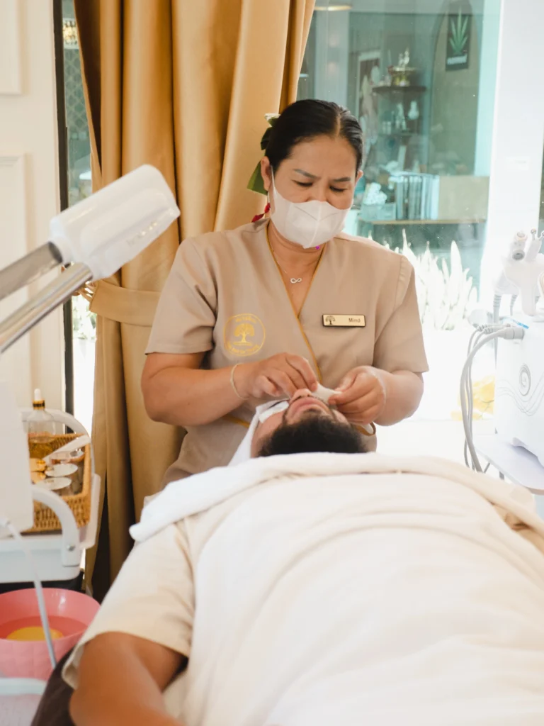 Facial and foot spa combo package at Ton Mai Se Thong, Patong