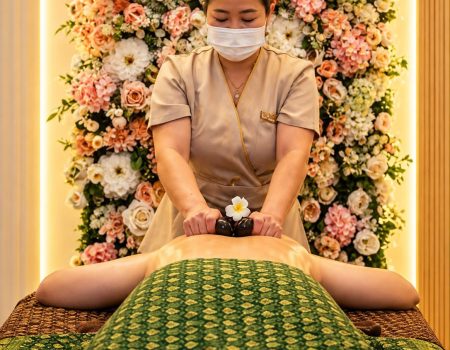 Head, neck, shoulder and hand massage in Patong Phuket